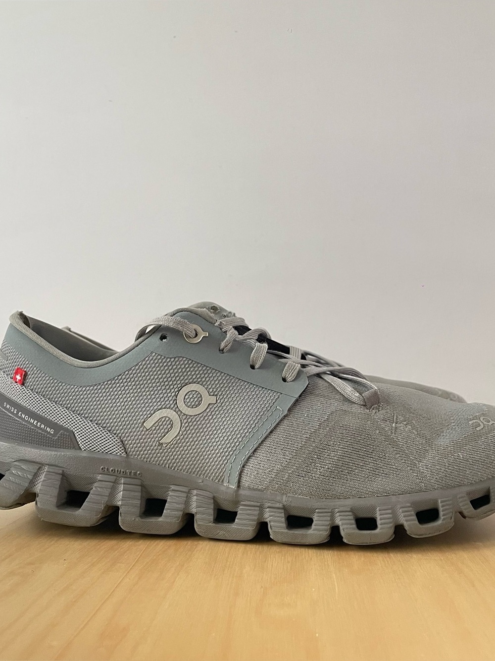 On Running Cloud X 3 running shoes | US 7.5